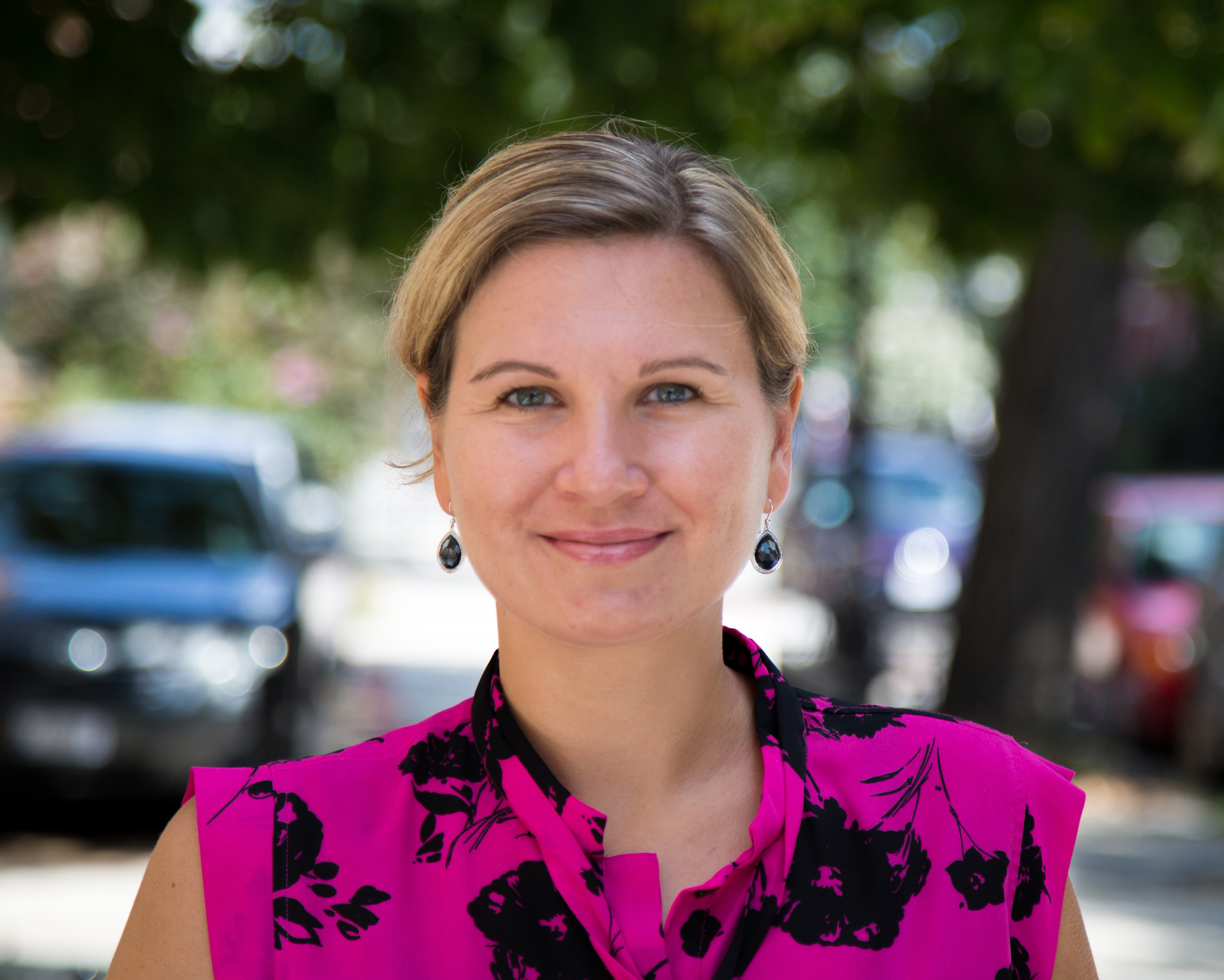 Headshot of Geraldine Gardner